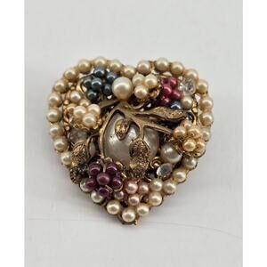 Vintage 70s Victorian Style Faux Seed Pearl Leaves Gold Tone Heart Brooch Pin
